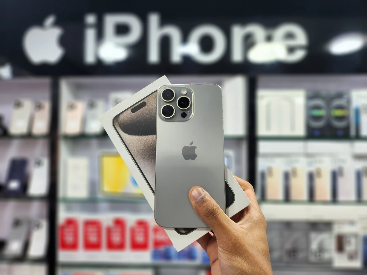 Apple iPhone 15 Pro Max Natural Titanium 256GB — Used
